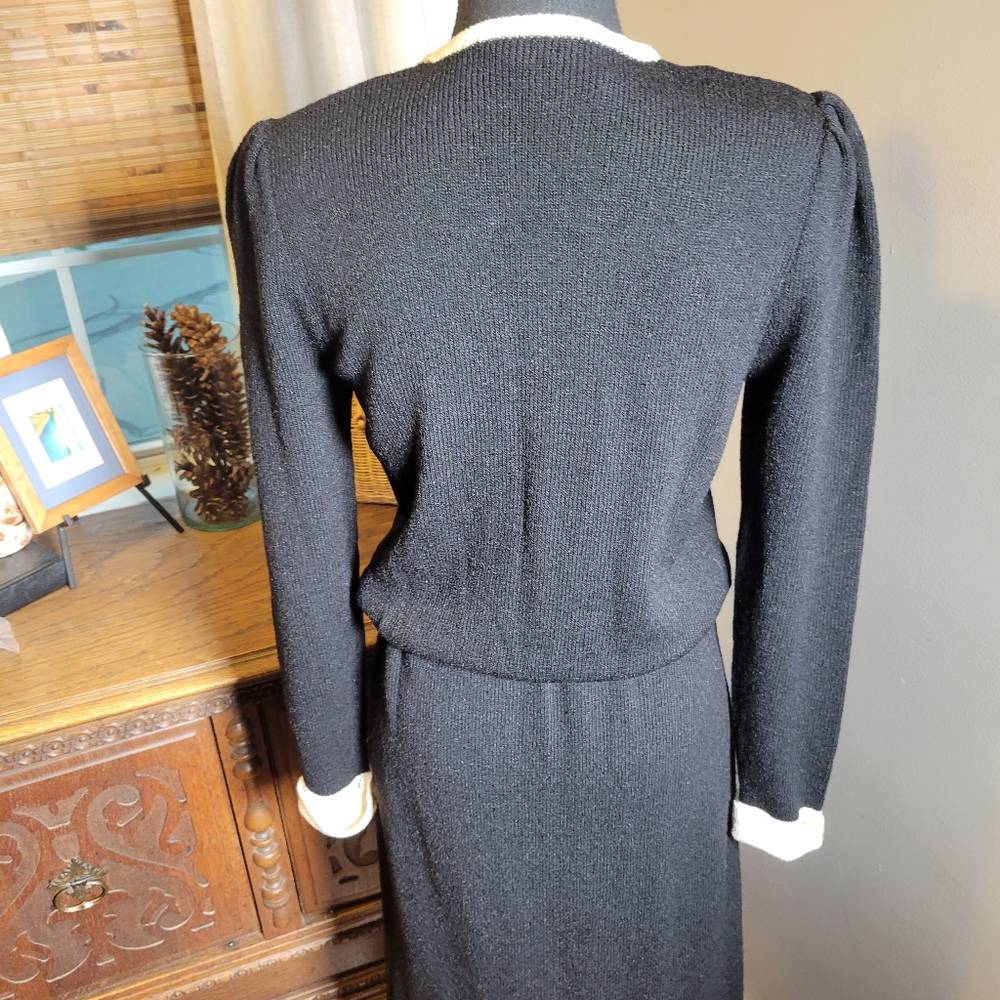 VINTAGE 80'S HAND LOOMED KNIT BOW DRESS BY HARLAN - Picture 4 of 11
